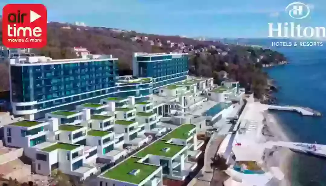 Hilton Costabella Chooses Airtime